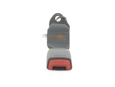 Left rear belt clip used - Toyota YARIS - 733400D010C0