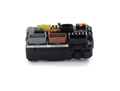 Boitier BSM - Citroen C3 II PH.1 - 9667199780 - R1-4600Q