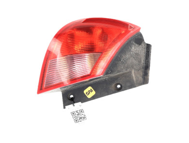 Feu arrière droit occasion - Mitsubishi COLT CZ - MR957366