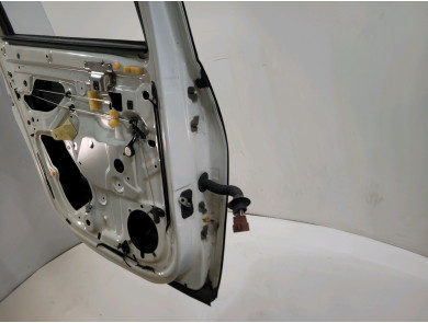 Porte arrière gauche - Dacia DUSTER I PH.2 - Blanc - 821014570R - Z1-8804A