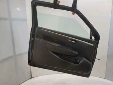 Left door (3-door models only) - Suzuki SWIFT IV - Noir - 68002-69L00 - K1-4040B