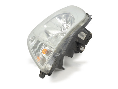 Phare avant droit occasion - Renault TRAFIC - 8200701356