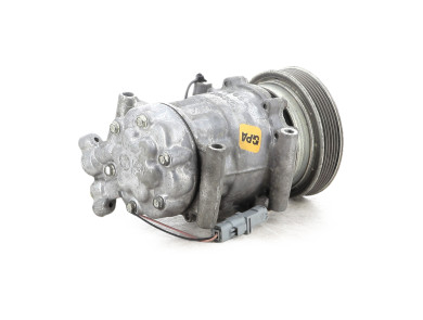 Compresseur de climatisation - Renault CLIO III PH.2 - 8200953359 - U1-8900Z
