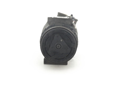Compresseur de climatisation - Renault TRAFIC II PH.2 - 8200454172 - Q1-4526U