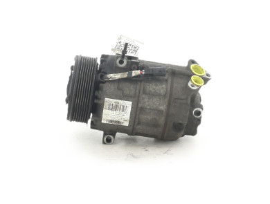 A/C Compressor - Renault TRAFIC II PH.2 - 8200454172 - Q1-4526U