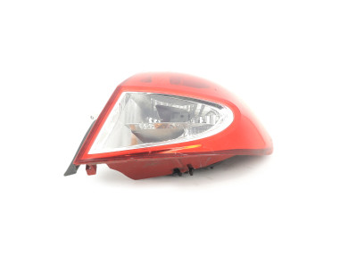 Feu arrière droit - Renault CLIO III PH.2 - 8200886946 - Q1-0126S