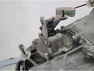 Gearbox type C657-03000 - Mazda MAZDA 3 - A0-8006Y