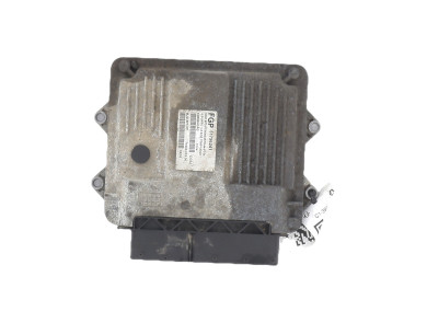 Calculateur moteur - Fiat GRANDE PUNTO III - 51796241 - C1-3974Q