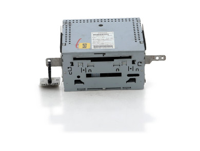 Multimedia radio used - Mitsubishi PAJERO - 8701A311