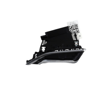 Dashboard air vent right