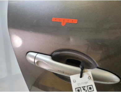 Right front door - Renault MEGANE III PH.1 - Gris Clair - 801006560R - C1-7118P