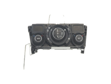 Commande de chauffage occasion - Peugeot 5008 - 6452 Y4