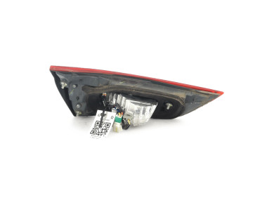 Right hatchback boot light - Toyota AURIS II PH.2 - 8158102830 - X1-0769W