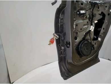 Right rear door - DS DS3 CROSSBACK PH.1 - Gris Clair - 9825055180 - S1-8297R