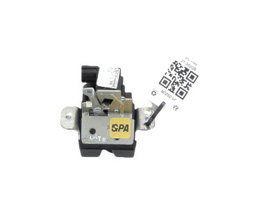 Rear lid lock used - Hyundai I20 - 81230C7000