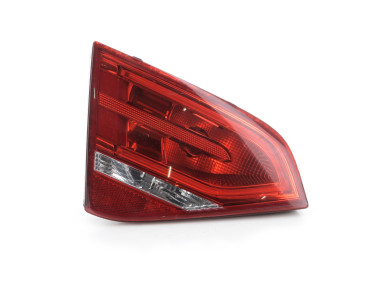 Left hatchback boot light used - Audi A3 - 8P7945093