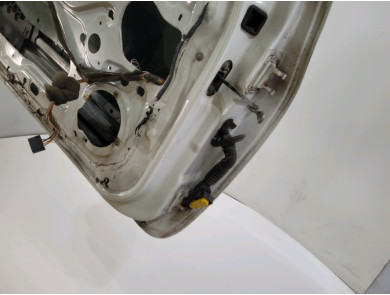 Left door (3-door models only) - Renault CLIO CAMPUS II PH.1 - Blanc - 7751472464 - H0-8475G