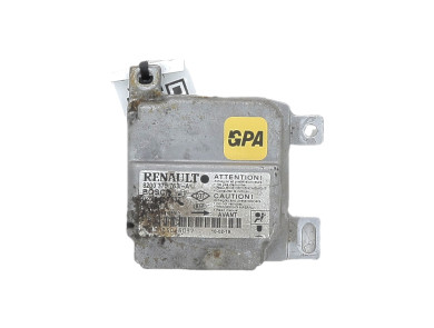 Airbag control unit - Renault CLIO CAMPUS II PH.1 - 8200375763 - I1-3933Y