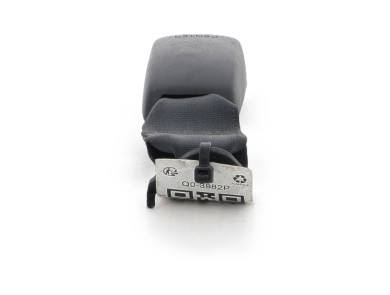 Attache ceinture sécurité arrière gauche - Toyota YARIS II PH.1 - 733400D010C0 - Q0-3982P