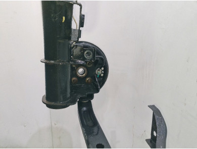 Rear axle - Renault TWINGO III PH.1 - 555012858R - T0-9860K