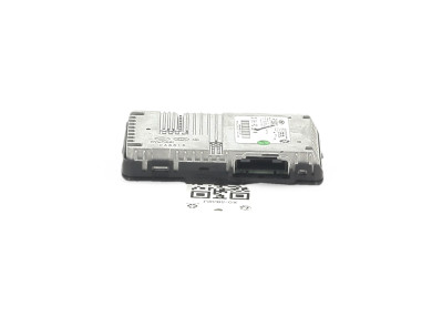 WIRELESS CHARGER used - Hyundai KONA - 95560J9000