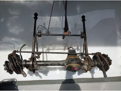 Front differential used - Land Rover DEFENDER - LR060120