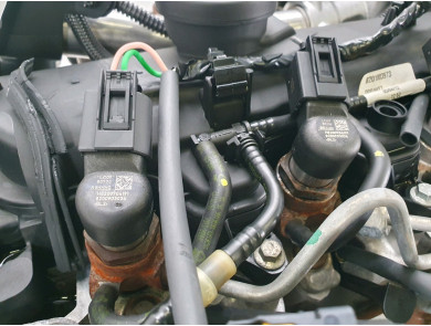 Engine type K9K846 - Renault MEGANE III PH.2 - V1-7601Z