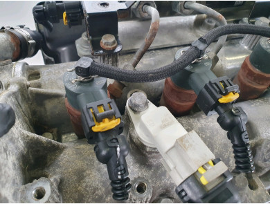 Moteur type D13A-1S - Suzuki SWIFT III - Y1-7523P