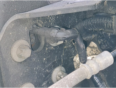 Rear axle - Peugeot 208 II PH.1 - 9838305780 - H0-7751Q
