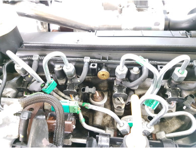 Engine type K9K768 - Renault CLIO III PH.1 - S1-7289M