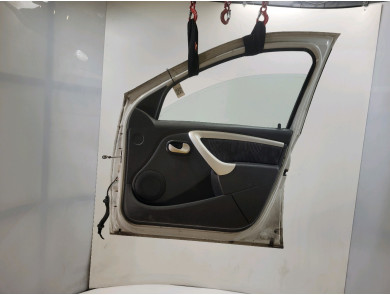 Right front door - Dacia SANDERO I - Blanc - 801006248R - Q1-4913N