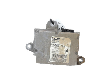 Calculateur d'airbag - Renault GRAND SCENIC II PH.2 - 8200962377 - J1-3406L