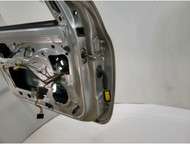 Porte avant gauche - Renault CLIO II PH.2 - Gris Clair - 7751472474 - V1-9957M