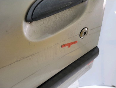 Left front door - Renault CLIO II PH.2 - Gris Clair - 7751472474 - V1-9957M