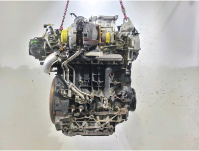 Engine type M9R817 - Renault LATITUDE - R0-8737H