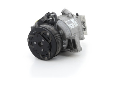 Compresseur de climatisation - Renault TWINGO III PH.1 - 926002090R - V0-9678G