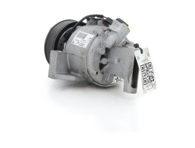 A/C Compressor - Renault TWINGO III PH.1 - 926002090R - V0-9678G