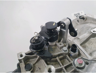 Gearbox type 4300032846 - Hyundai I20 II PH.1 - Y2-0233K