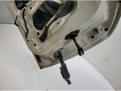 Left front door - BMW SERIE 1 II PH.1 - Blanc - 41009628759 - V1-5018X
