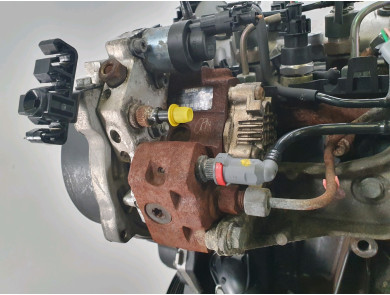 Engine type F9Q674 - Renault LAGUNA II PH.2 - I1-4127S