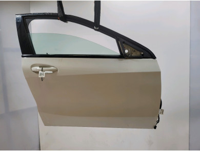 Right front door  used - Mercedes CLASSE A - 176720020564