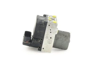 Bloc ABS occasion - Toyota COROLLA VERSO - 440500F021