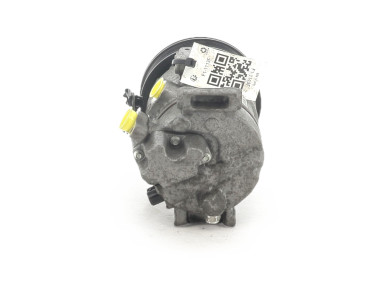 A/C Compressor used - Toyota COROLLA VERSO - 883100F010