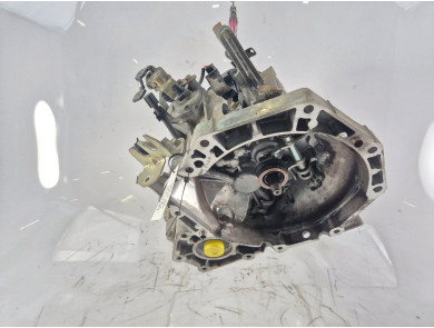 Gearbox type 24711M68K00 - Suzuki ALTO III - Y1-7938F