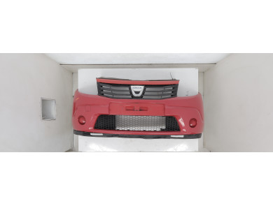 Front bumper used - Dacia SANDERO - 8200526596