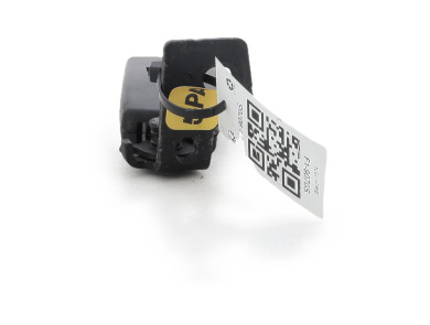 Attache ceinture sécurité arrière gauche - Fiat GRANDE PUNTO III - 735411132 - F1-9070S
