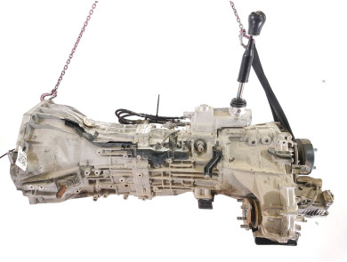 Gearbox used - Toyota HILUX PICKUP - 330300KE50