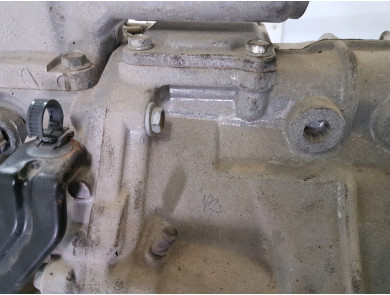 Gearbox type 330300KE50 - Toyota HILUX PICKUP V - Y1-5964P
