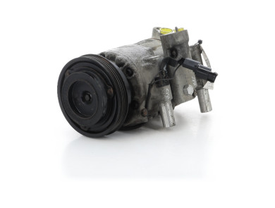 A/C Compressor used - KIA RIO - 977011G010
