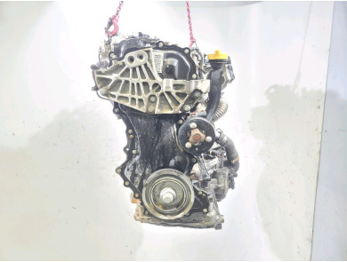 Engine used - Renault TRAFIC - M9R786